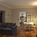 아파트 La Finestra Di Fronte
