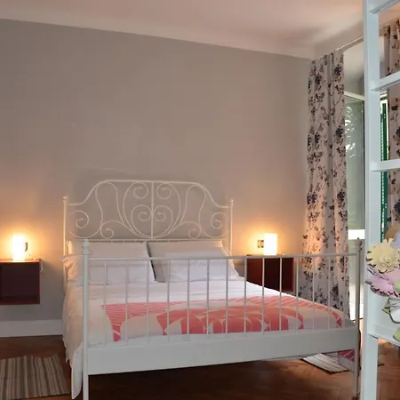 La Finestra Di Fronte Апартаменты *