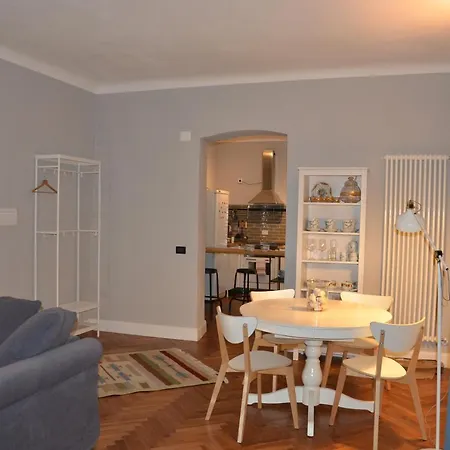 La Finestra Di Fronte Apartament *