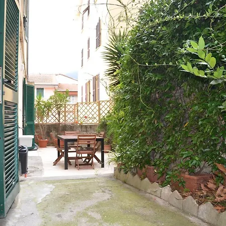 Apartment La Finestra Di Fronte La Spezia