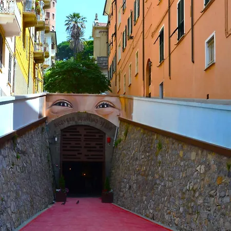 La Finestra Di Fronte Appartamento La Spezia